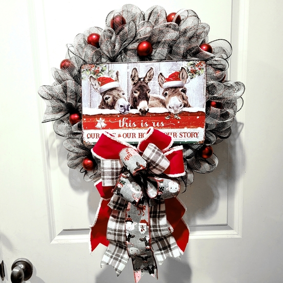 Winter Christmas Donkey Wreath This is Us - Picture 2 of 5